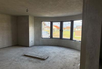 Casă cu 4 camere în Central - 10