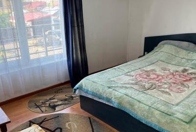 Casă cu 4 camere cu Teren 390 Mp în Calea Galați