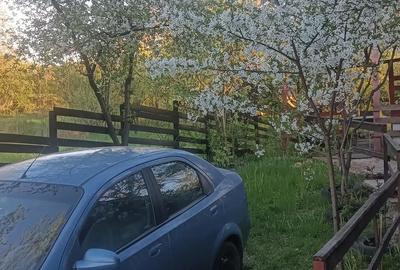 Casă cu Teren 500 Mp în Stâlpeni
