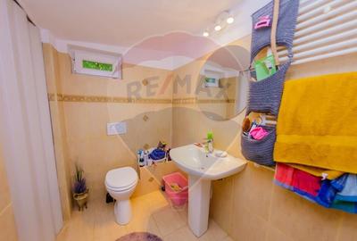 Casă individuală cu 5 camere cu Teren 600 Mp în Central - 16
