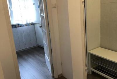 Garsonieră decomandată, mobilată în 1 Mai - 6