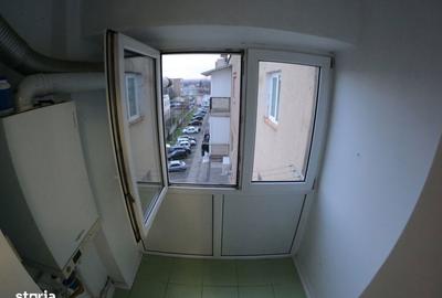 Apartament cu 3 camere decomandat, mobilat în Central - 13