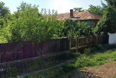 Teren de 3600 mp, în Mănești - 2