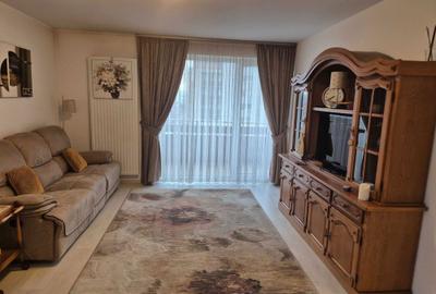Apartament cu 2 camere decomandat în Tractorul - 2