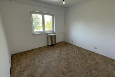 PIATA SUD decomandat cu 3 camere -balcon mare - 7