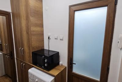 Garsonieră decomandată în Exercițiu - 5