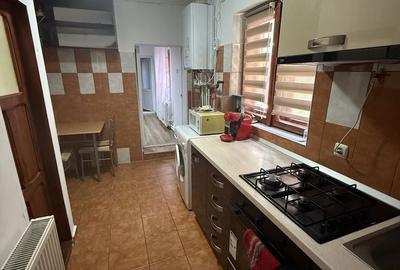 Casă cu 3 camere nedecomandat în Central - 6