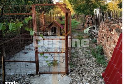 Casă cu 3 camere cu Teren 678 Mp în Răzvad - 2