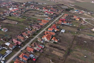 Teren de 1439 mp, în Slatina-Timiș - 2