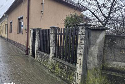 Casă cu 3 camere cu Teren 400 Mp în Central - 6