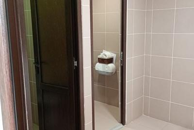 Casă cu 4 camere cu Canalizare în Central - 8