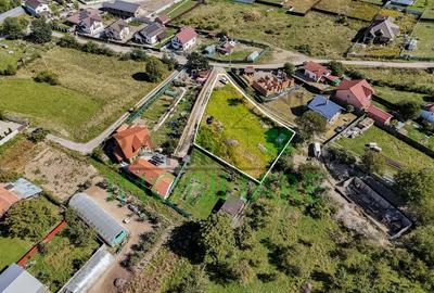 Teren intravilan generos de 1.430 mp in Carpinis, investitie sigura langa Brasov - 3