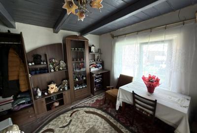 Casă cu 4 camere în Cucorăni - 5