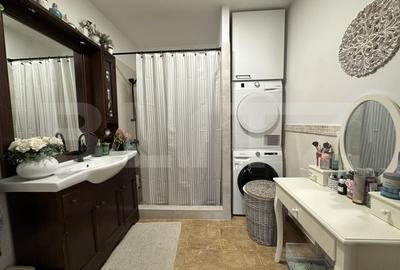 Apartament cu 3 camere semidecomandat, mobilat în Florești - 14