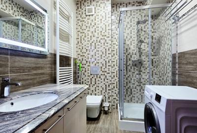 Apartament cu 3 camere decomandat în Tractorul - 7