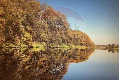 Teren cu deschidere la lac 1,430mp - 3