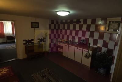 Casă cu 6 camere în Central - 7