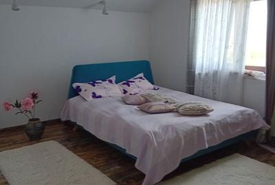 Casă cu 4 camere în Exterior Vest - 3