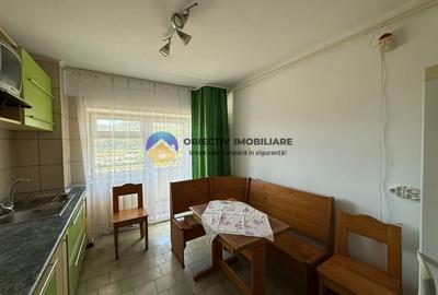 Apartament 3 camere spatios - zona 1 Mai - 9