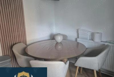 Apartament cu 3 camere renovat complet - Re?i?a, Bd. Republicii, langa muzeu - 3