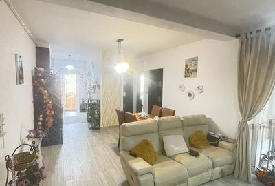 Apartament cu 3 camere decomandat în Central - 5