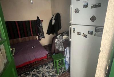 Casă cu 3 camere cu Teren 900 Mp în Central - 2