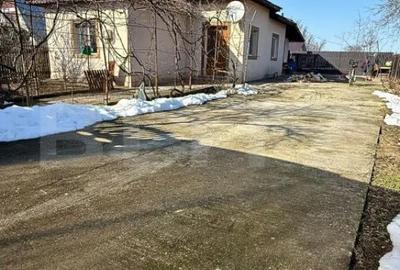 Casă cu 4 camere cu Teren 1200 Mp în Central - 9