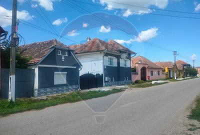Casă cu 2 camere cu Teren 2008 Mp în Retiș - 16