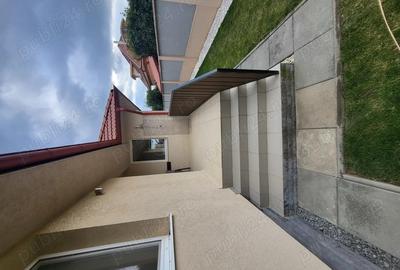 Casă în Sânmartin - 2