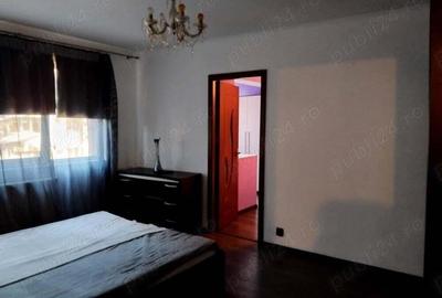 Se. Ofera spre vanzare un apartament deosebit cu 3 camere,et 3,Str Republicii,zona Nord,Rm Valcea Se. Ofera spre vanzare un apartament deosebit cu 3 camere,et 3,Str Republicii,zona Nord,Rm Valcea - 5