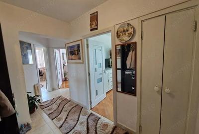 Apartament cu 2 camere decomandat în Central - 3