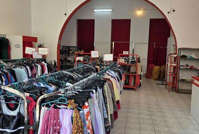 Spațiu comercial, de 120 mp, în Central - 3