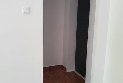 Garsonieră decomandată în Alexandru cel Bun