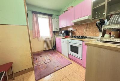 Apartament cu 3 camere decomandat, mobilat în Hipodrom 4 - 11