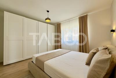 Penthouse cu 5 camere decomandat în Periferie - 1