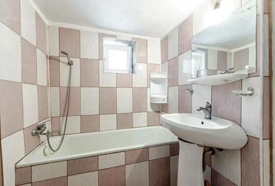 VANDUT! Casa individuala cu gradina, Aradul Nou, Str. Molidului - 1