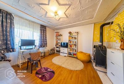 Casa în Curtici cu două corpuri de cladire, teren de 1080mp, comision 0 % - 10