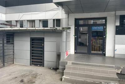 Spațiu comercial, de 60 mp, în Central - 2