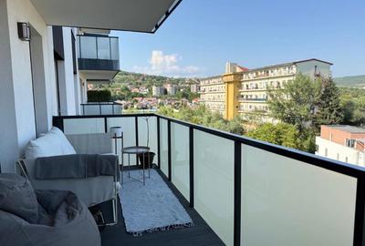 Apartament cu 2 camere decomandat în Exterior Vest