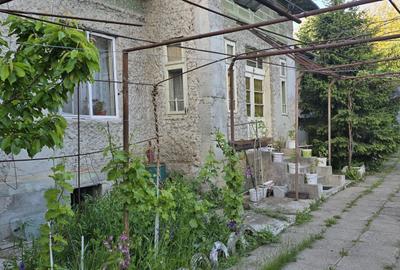 Casă cu 4 camere în Sărata - 7