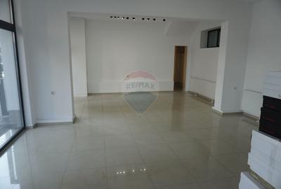 Spatiu comercial de 65mp de inchiriat pe strada Dragos Voda - 3