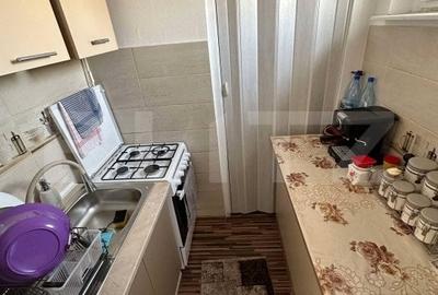 Apartament de vanzare, cu 2 camere, 38 mp, zona Dacia - 7