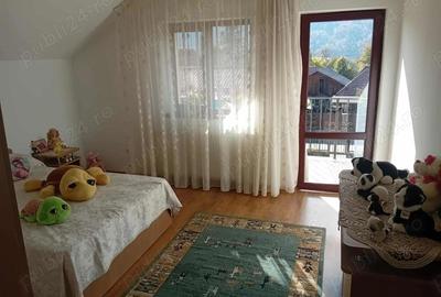 Vila noua la cheie Piatra Neamt Sarata 160mp si 1000mp teren toate utiliaile mobilata utilata Vila noua la cheie Piatra Neamt Sarata 160mp si 1000mp teren toate utiliaile mobilata utilata - 2