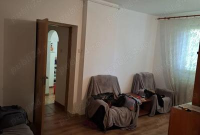 Apartament cu 3 camere semidecomandat în Pajura - 5