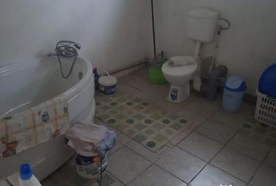 Casă cu 5 camere cu Teren 132 Mp în Central - 9