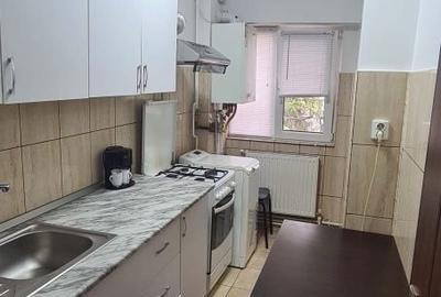 Garsonieră decomandată în Central - 1