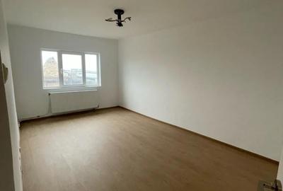 Apartament cu 3 camere decomandat în Central - 6