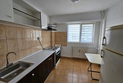 Apartament cu 2 camere semidecomandat, mobilat în Tei - 8