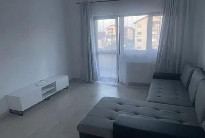 Apartament cu 2 camere decomandat în Sânpetru