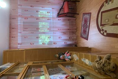 Apartament cu 3 camere decomandat în Caracal - 7